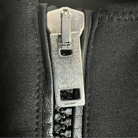 NEW Diesel T Sonai Womens Tank Top Black Ruffle Sleeves Size XS - Picture 6 of 10